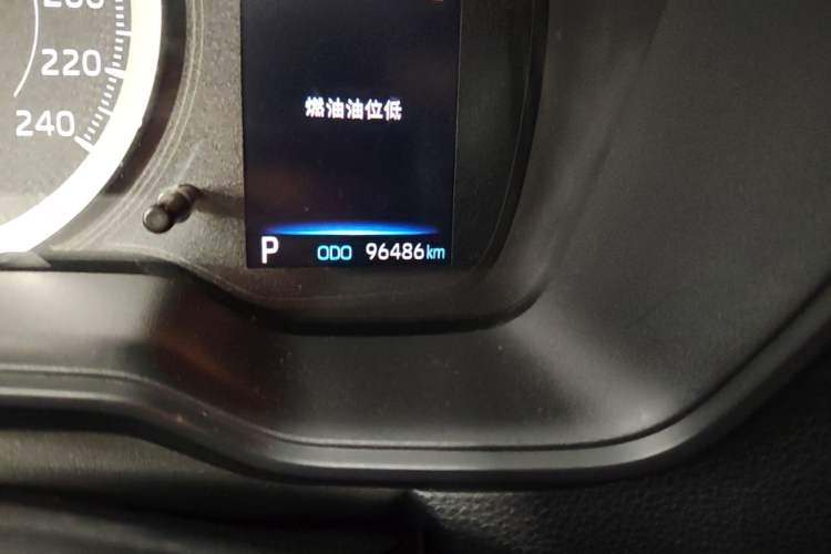 Used Toyota Corolla 2019 1.2T S-CVT GL Pioneer Edition Odometer Close Up