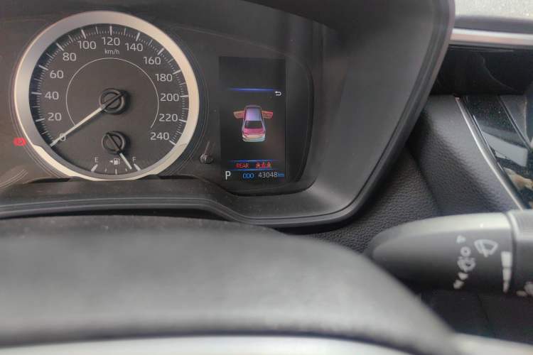 Used Toyota Corolla 2019 1.2T S-CVT GL-i Elite Edition Odometer Close Up