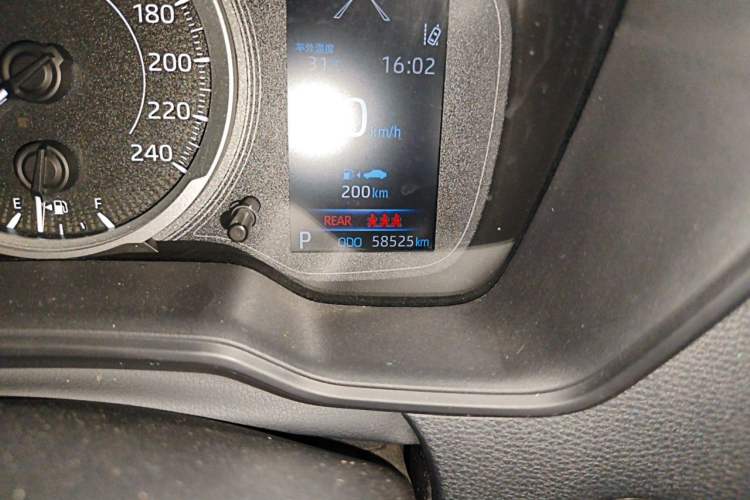 Used Toyota Corolla 2019 1.2T S-CVT GL-i Elite Edition Odometer Close Up