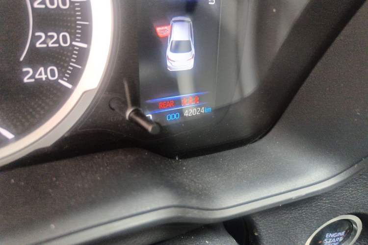 Used Toyota Corolla 2019 1.2T S-CVT GL-i Elite Edition Odometer Close Up