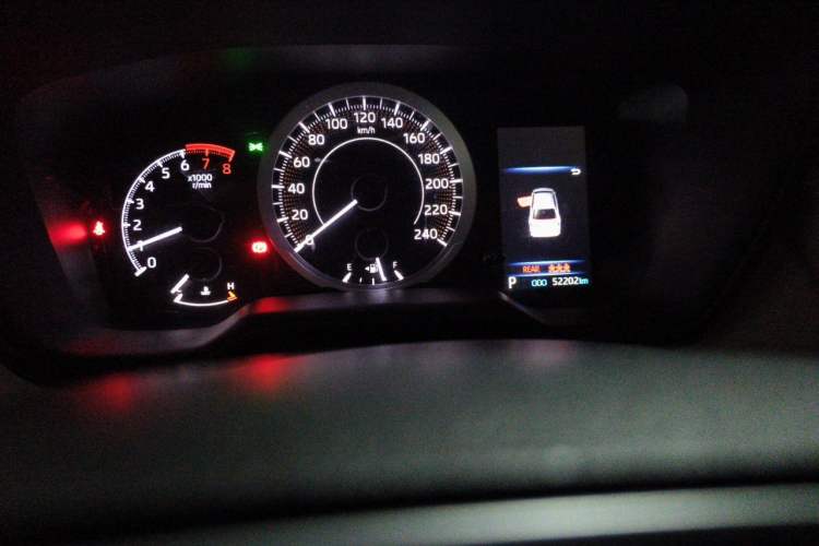 Used Toyota Corolla 2019 1.2T S-CVT GL Pioneer Edition Odometer Close Up