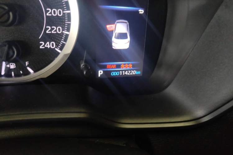 Used Toyota Corolla 2019 1.2T S-CVT GL Pioneer Edition Odometer Close Up