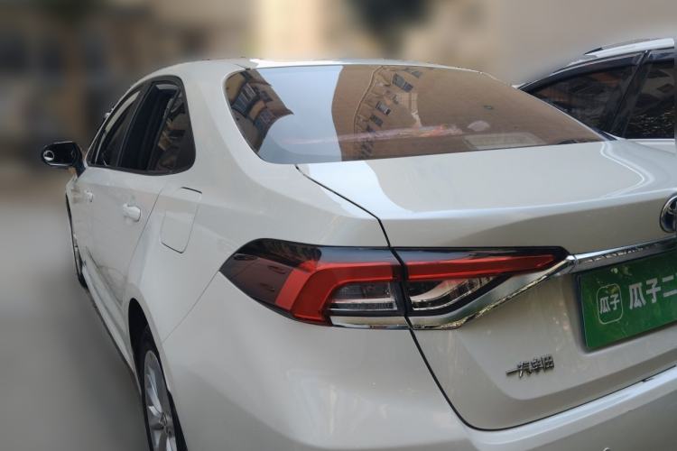 Used Toyota Corolla 2019 Dual-Engine 1.8L E-CVT GL-i Elite Edition Rear Left 45 Deg