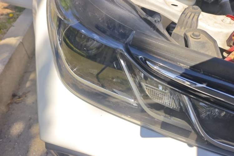 Used Toyota Corolla 2019 Dual-Engine 1.8L E-CVT GL-i Elite Edition Right Front Headlight