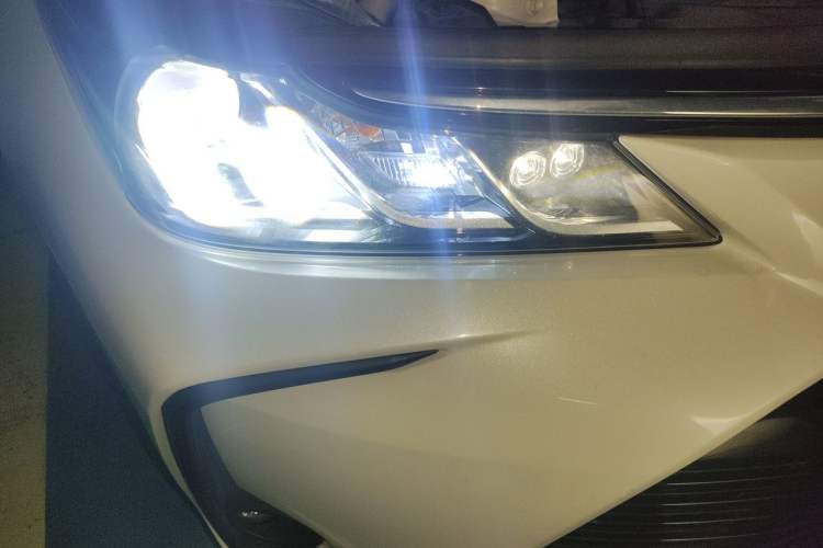 Used Toyota Corolla 2019 1.2T S-CVT GL-i Elite Edition Right Front Headlight