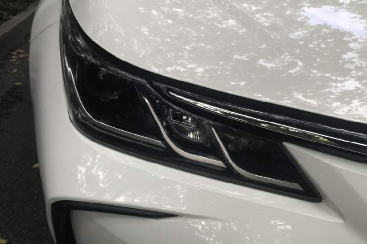 Used Toyota Corolla 2019 1.2T S-CVT GL-i Elite Edition Right Front Headlight