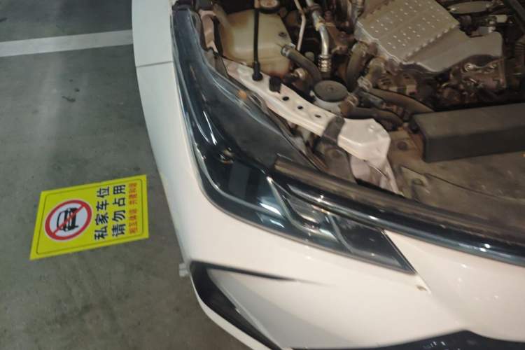 Used Toyota Corolla 2019 1.2T S-CVT GL-i Elite Edition Right Front Headlight