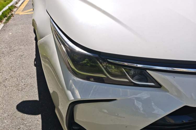 Used Toyota Corolla 2019 Dual-Engine 1.8L E-CVT GL-i Elite Edition Right Front Headlight