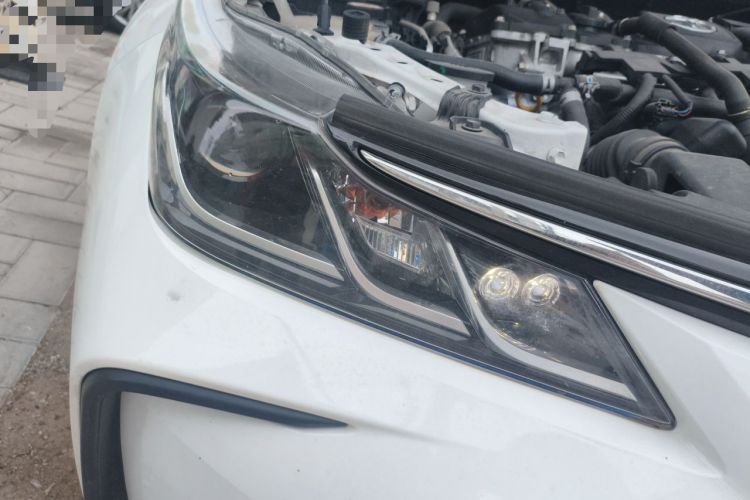 Used Toyota Corolla 2019 Dual-Engine 1.8L E-CVT GL-i Elite Edition Right Front Headlight