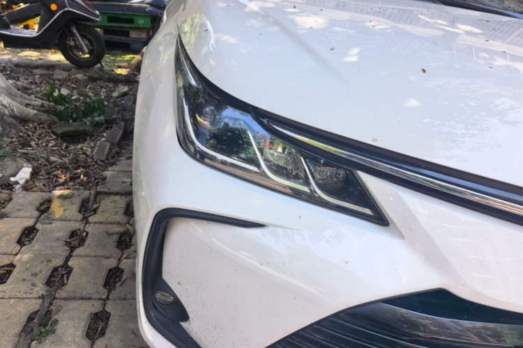 Used Toyota Corolla 2019 Dual-Engine 1.8L E-CVT GL-i Elite Edition Right Front Headlight