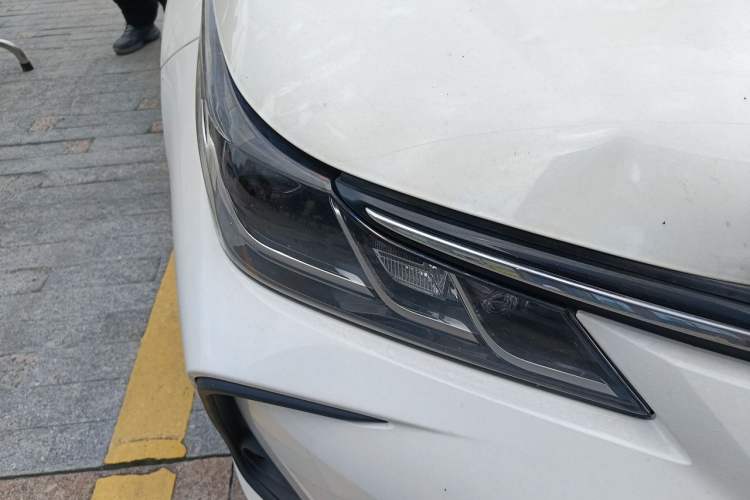 Used Toyota Corolla 2019 1.2T S-CVT GL Pioneer Edition Right Front Headlight