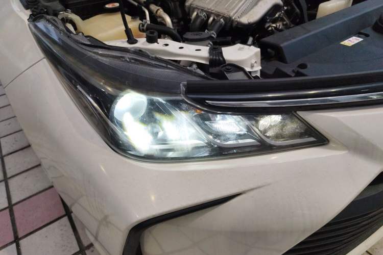 Used Toyota Corolla 2019 1.2T S-CVT GL Pioneer Edition Right Front Headlight
