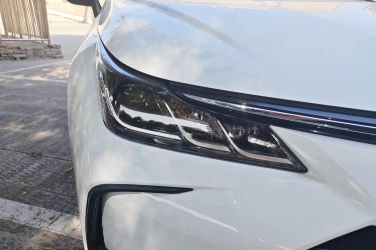 Used Toyota Corolla 2019 1.2T S-CVT GL-i Elite Edition Right Front Headlight