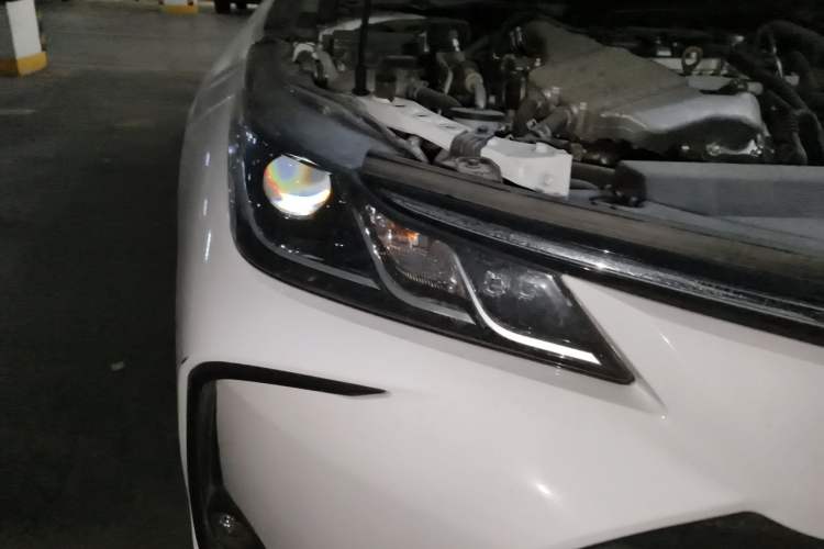 Used Toyota Corolla 2019 1.2T S-CVT GL-i Elite Edition Right Front Headlight