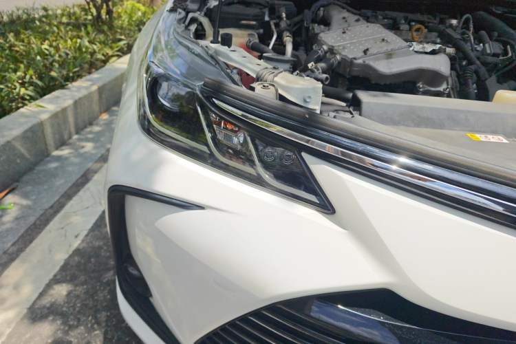 Used Toyota Corolla 2019 1.2T S-CVT GL-i Luxury Edition Right Front Headlight