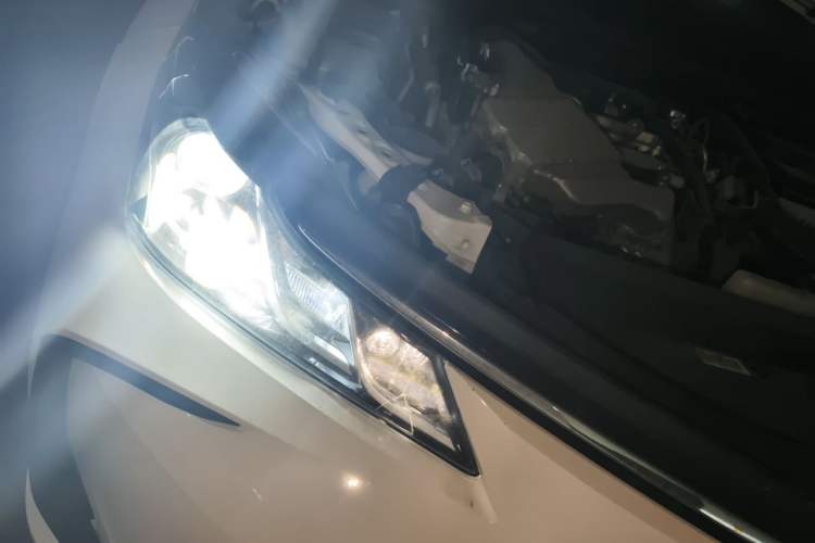 Used Toyota Corolla 2019 1.2T S-CVT GL-i Elite Edition Right Front Headlight