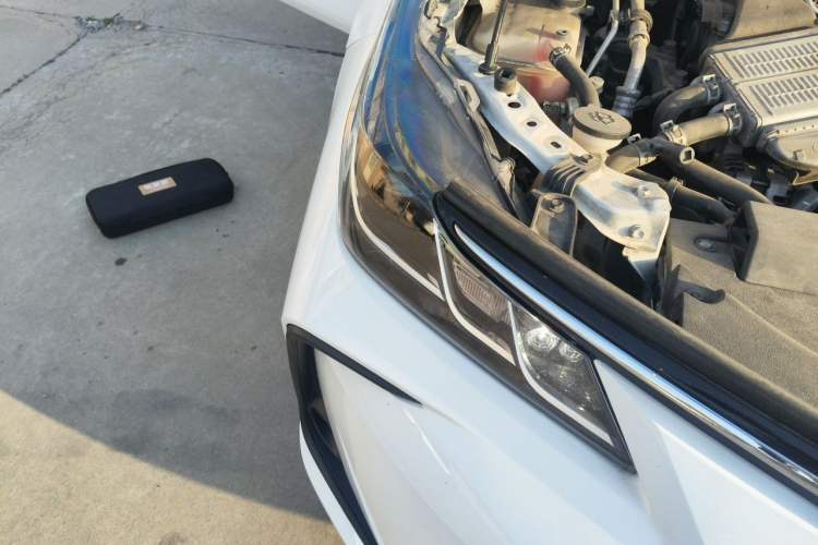 Used Toyota Corolla 2019 1.2T S-CVT GL Pioneer Edition Right Front Headlight