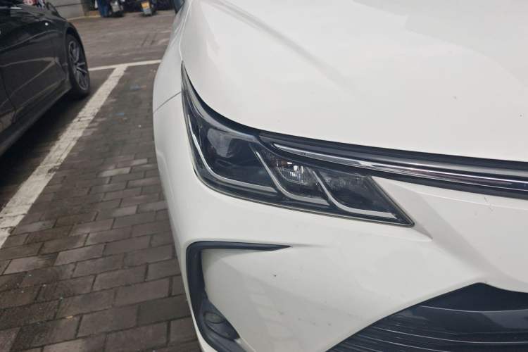 Used Toyota Corolla 2019 1.2T S-CVT GL-i Luxury Edition Right Front Headlight