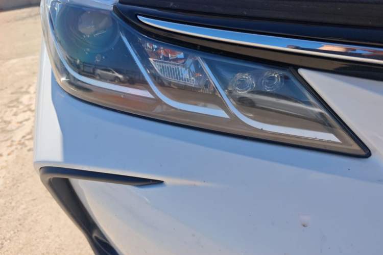 Used Toyota Corolla 2019 1.2T S-CVT GL-i Luxury Edition Right Front Headlight