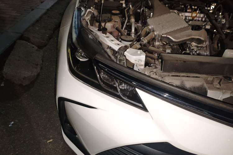 Used Toyota Corolla 2019 1.2T S-CVT GL Pioneer Edition Right Front Headlight
