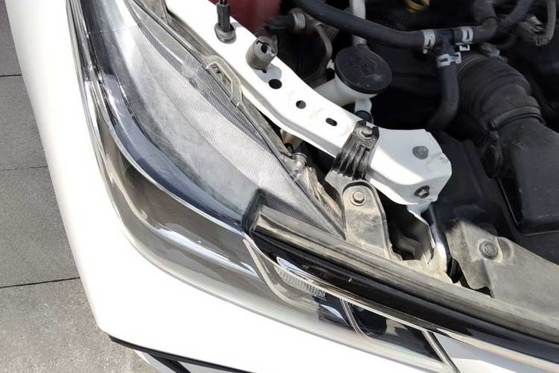 Used Toyota Corolla 2019 Dual-Engine 1.8L E-CVT GL-i Pioneer Edition Right Front Headlight