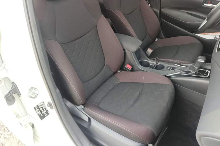 Used Toyota Corolla 2019 1.2T S-CVT Sport Edition Right Front Seat