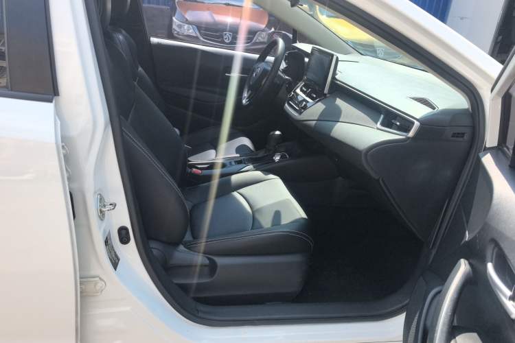 Used Toyota Corolla 2019 1.2T S-CVT GL-i Elite Edition Right Front Seat