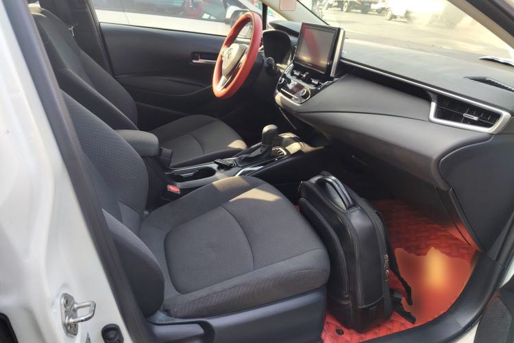 Used Toyota Corolla 2019 1.2T S-CVT GL-i Elite Edition Right Front Seat