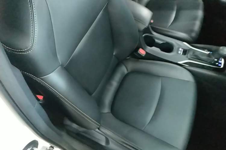 Used Toyota Corolla 2019 1.2T S-CVT GL-i Elite Edition Right Front Seat