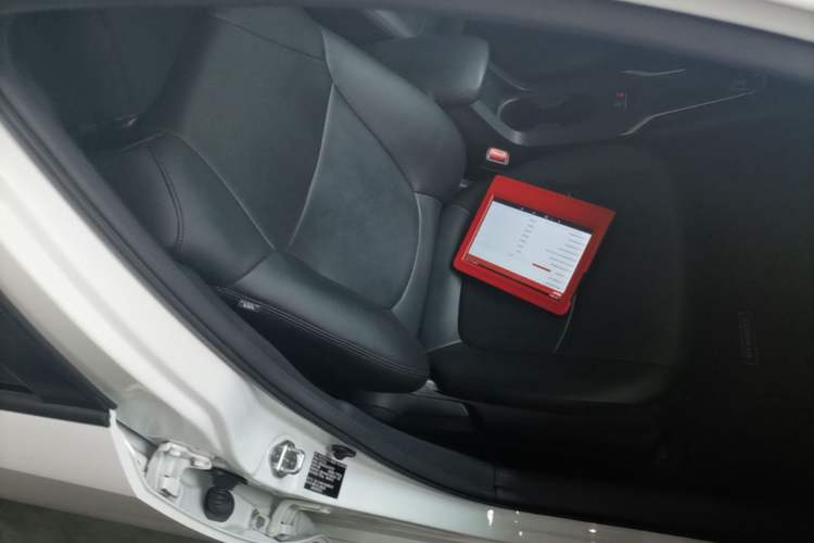 Used Toyota Corolla 2019 1.2T S-CVT GL-i Elite Edition Right Front Seat