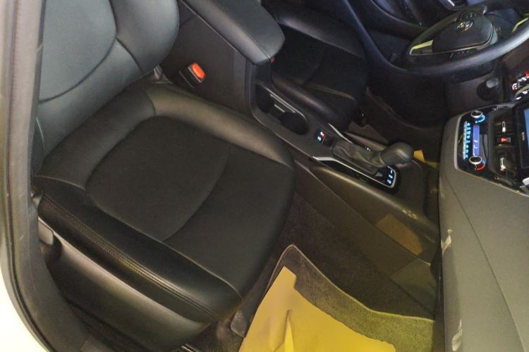 Used Toyota Corolla 2019 1.2T S-CVT GL-i Elite Edition Right Front Seat