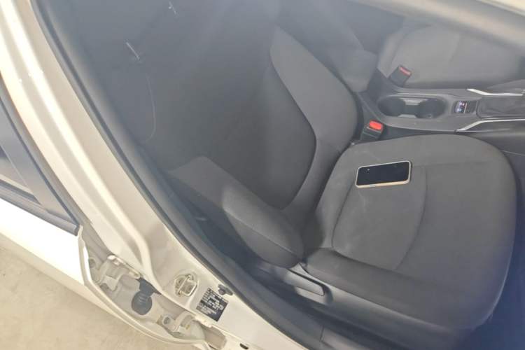 Used Toyota Corolla 2019 1.2T S-CVT GL Pioneer Edition Right Front Seat