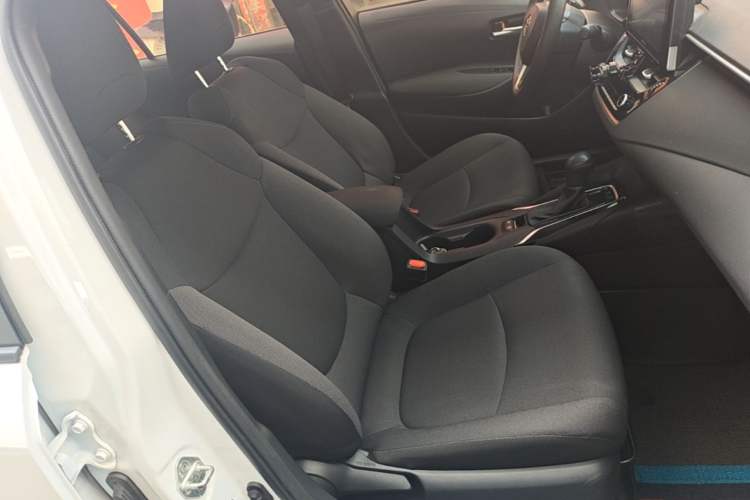 Used Toyota Corolla 2019 1.2T S-CVT GL-i Elite Edition Right Front Seat