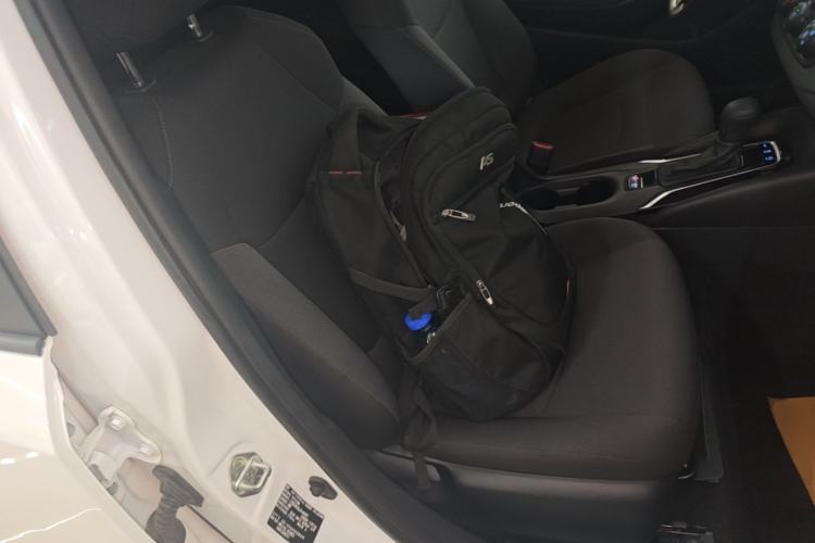 Used Toyota Corolla 2019 1.2T S-CVT GL Pioneer Edition Right Front Seat