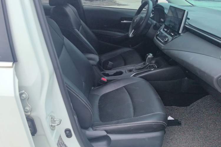 Used Toyota Corolla 2019 1.2T S-CVT GL-i Elite Edition Right Front Seat