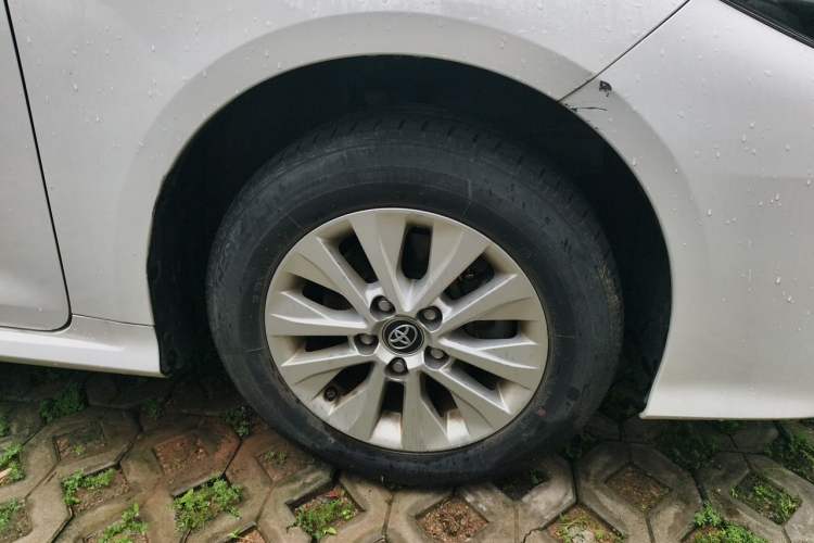 Used Toyota Corolla 2019 1.2T S-CVT GL-i Elite Edition Right Front Wheel Hub