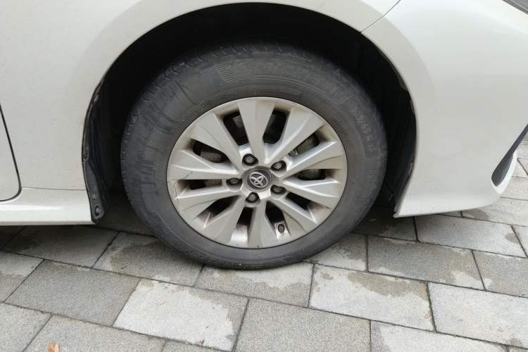 Used Toyota Corolla 2019 1.2T S-CVT GL-i Elite Edition Right Front Wheel Hub
