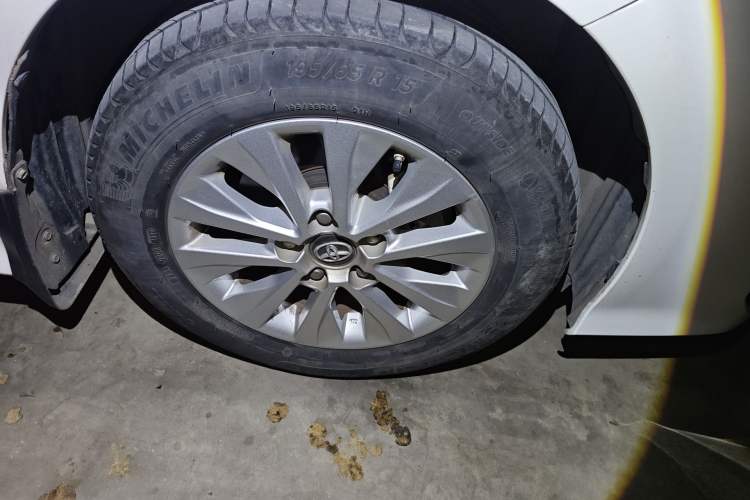 Used Toyota Corolla 2019 1.2T S-CVT GL-i Elite Edition Right Front Wheel Hub