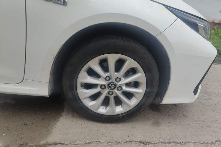 Used Toyota Corolla 2019 Dual-Engine 1.8L E-CVT GL-i Elite Edition Right Front Wheel Hub