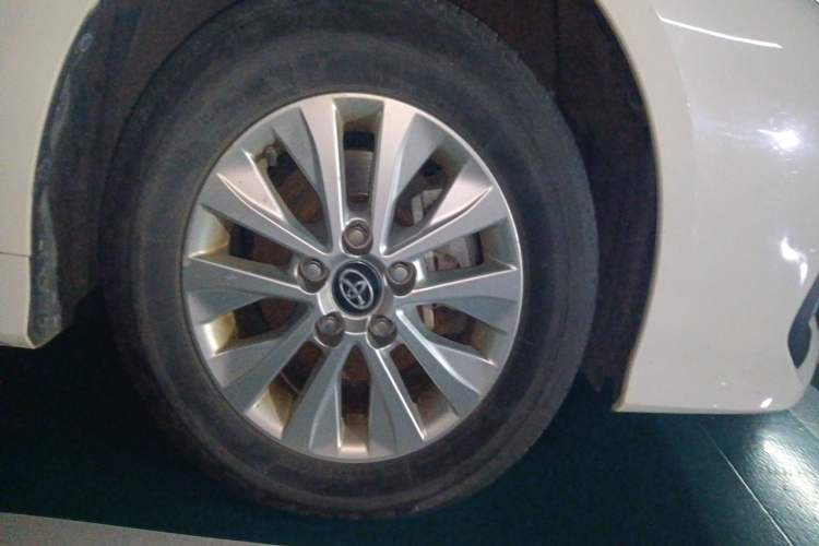Used Toyota Corolla 2019 1.2T S-CVT GL-i Elite Edition Right Front Wheel Hub