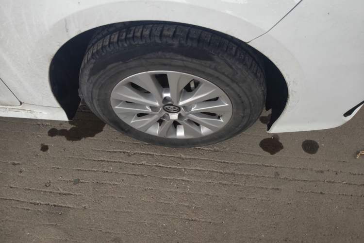 Used Toyota Corolla 2019 1.2T S-CVT GL Pioneer Edition Right Front Wheel Hub