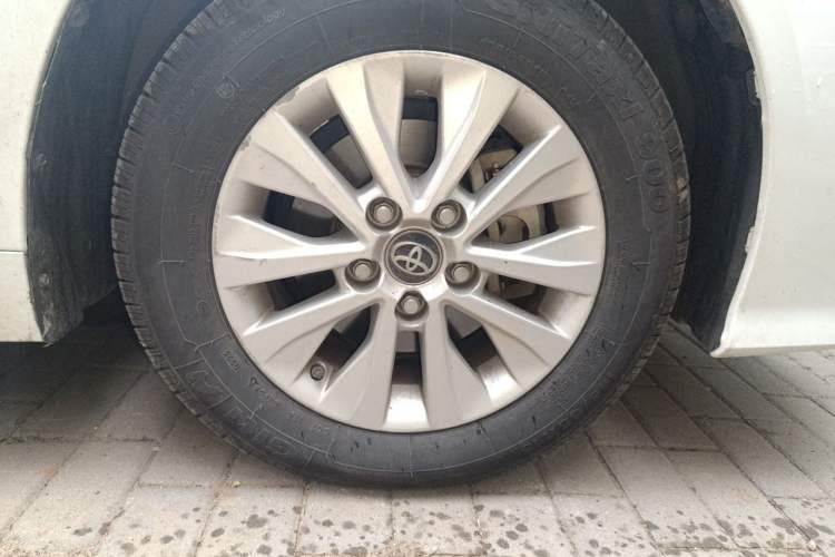Used Toyota Corolla 2019 Dual-Engine 1.8L E-CVT GL-i Pioneer Edition Right Front Wheel Hub
