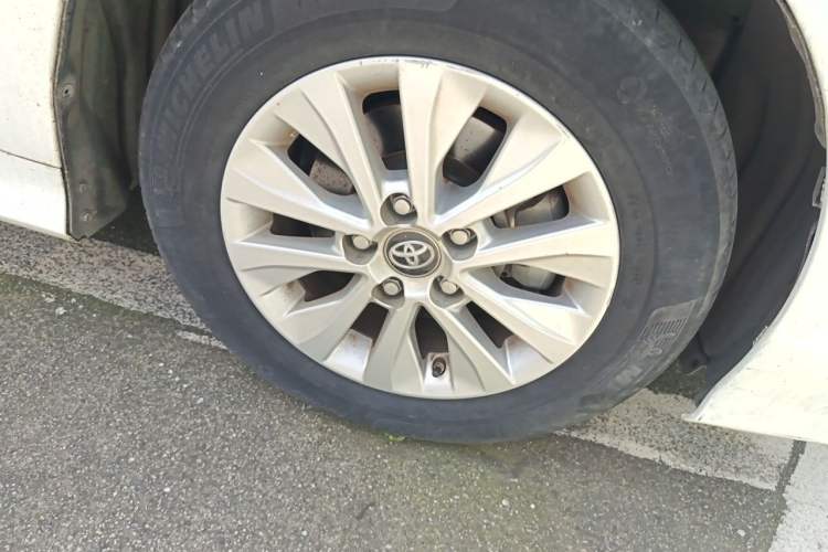Used Toyota Corolla 2019 1.2T S-CVT GL-i Elite Edition Right Front Wheel Hub