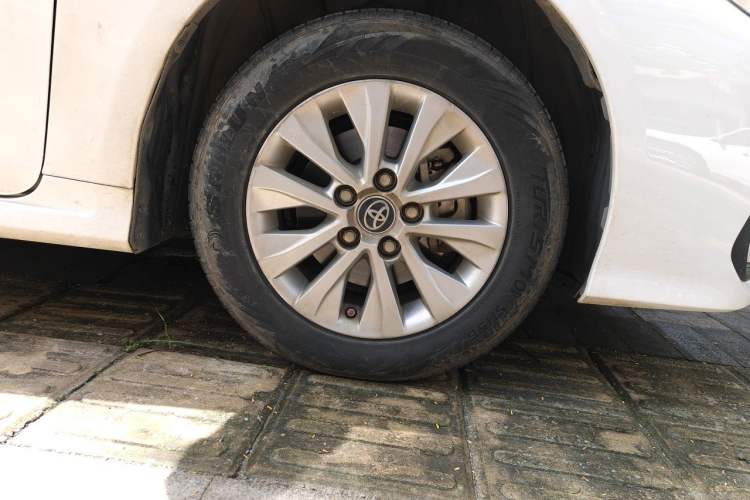 Used Toyota Corolla 2019 1.2T S-CVT GL-i Elite Edition Right Front Wheel Hub