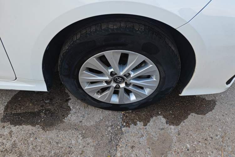Used Toyota Corolla 2019 1.2T S-CVT GL-i Elite Edition Right Front Wheel Hub