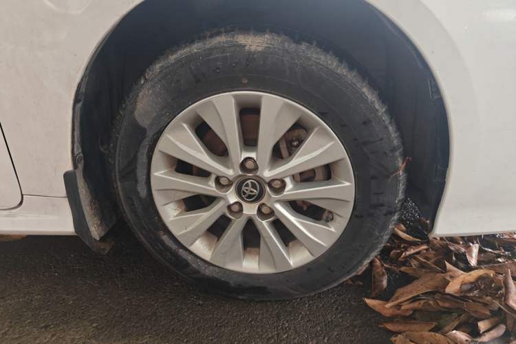 Used Toyota Corolla 2019 1.2T S-CVT GL-i Elite Edition Right Front Wheel Hub