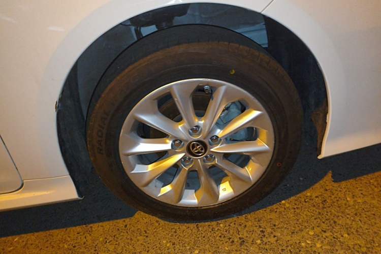 Used Toyota Corolla 2019 1.2T S-CVT GL-i Luxury Edition Right Front Wheel Hub