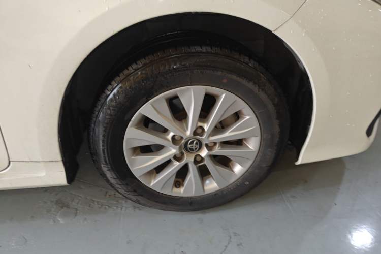 Used Toyota Corolla 2019 1.2T S-CVT GL-i Elite Edition Right Front Wheel Hub