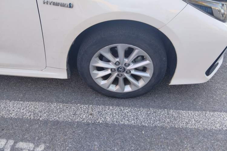Used Toyota Corolla 2019 Dual-Engine 1.8L E-CVT GL-i Elite Edition Right Front Wheel Hub