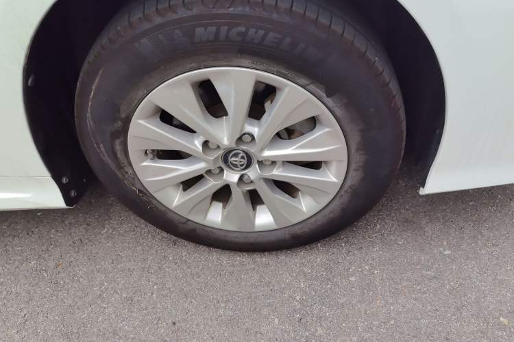 Used Toyota Corolla 2019 Dual-Engine 1.8L E-CVT GL-i Pioneer Edition Right Front Wheel Hub